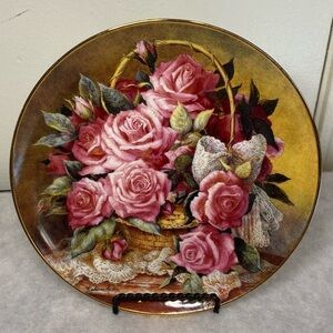 Grace De Monaco Rose Plate Katherine Austen #JB7726 Porcelain Franklin Mint 8”